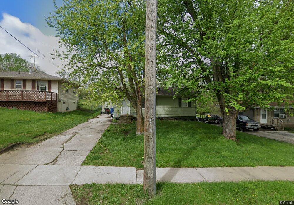 5216 South Union St, Des Moines, IA 50315 - photo 1