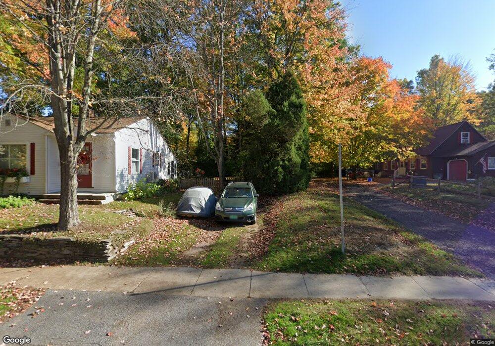 41 Mansfield Ave, Essex Junction, VT 05452 - photo 1