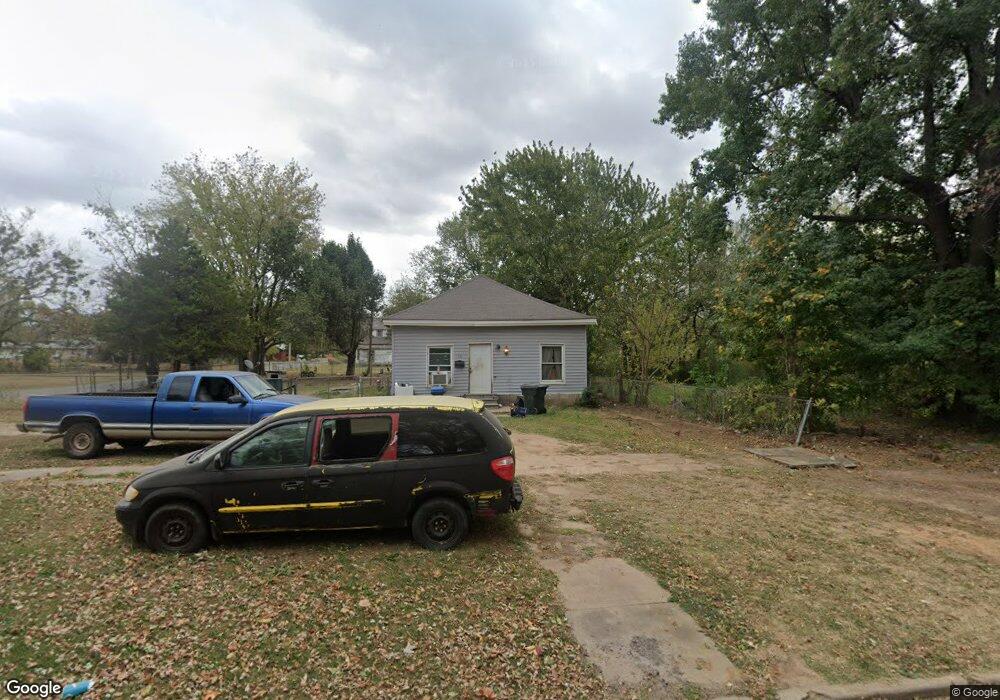 817 N Central Ave, Okmulgee, OK 74447 - photo 1