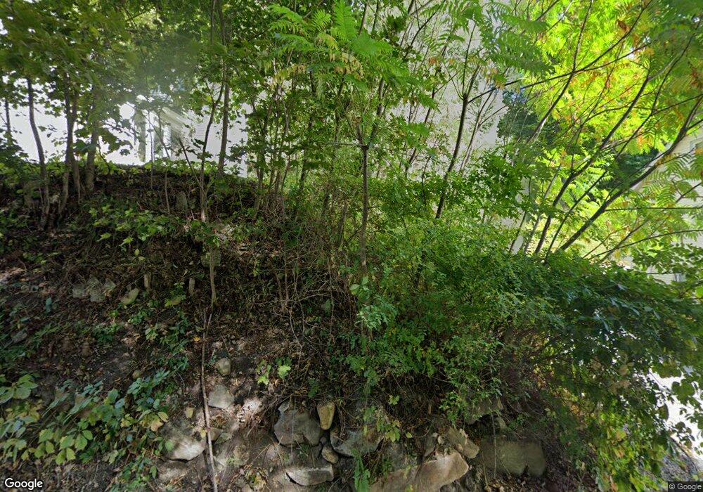 164 Prospect St, North Adams, MA 01247 - photo 1