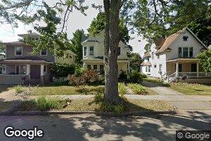 307 Moores River Dr, Lansing, MI 48910