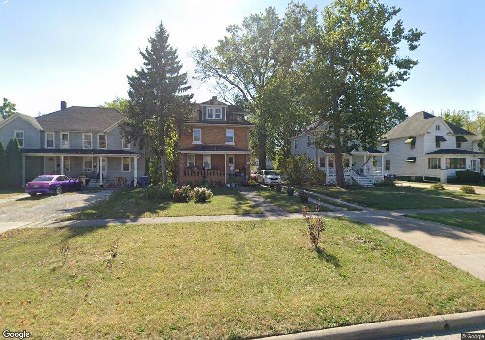 1749 E 32nd St, Lorain, OH 44055 - photo 1