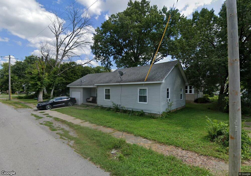 121 Midkiff St unit n/a, Harrisburg, IL 62946 - photo 1