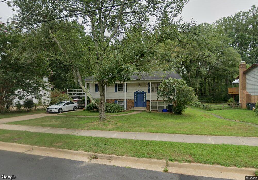 5017 King Richard Dr, Annandale, VA 22003 - photo 1