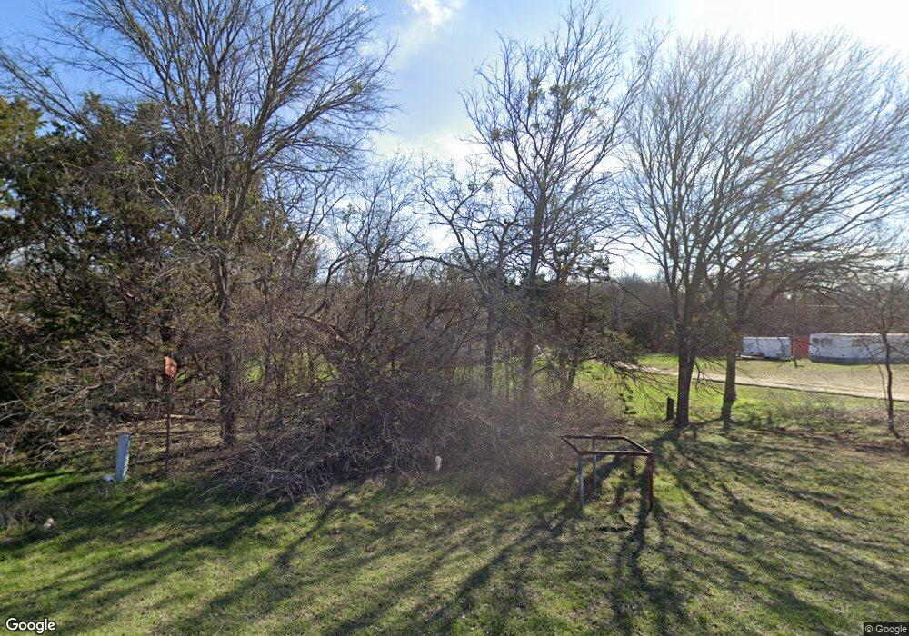 224 Gina Cir, Granbury, TX 76049 - photo 1