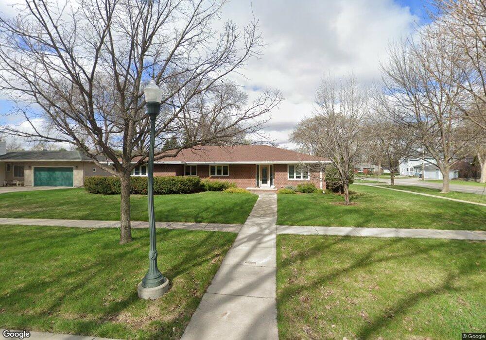 1701 8th St S, Fargo, ND 58103 - photo 1