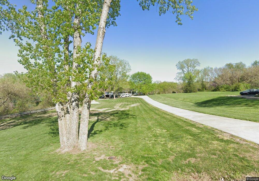 7525 Allman Rd, Shawnee, KS 66217 - photo 1