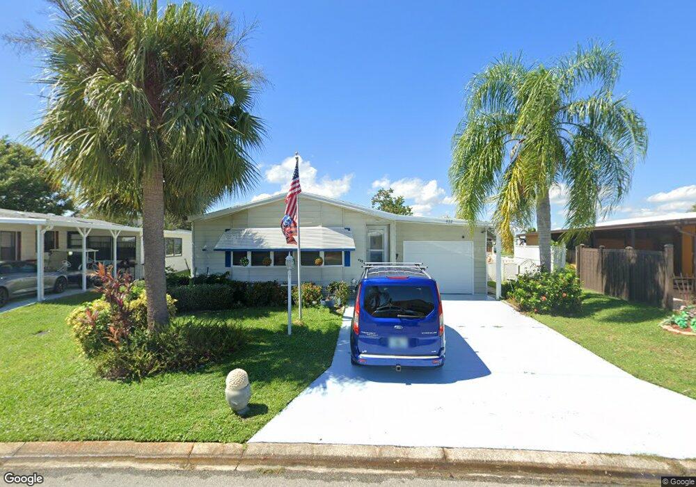 922 Oleander Cir, Sebastian, FL 32976 - photo 1