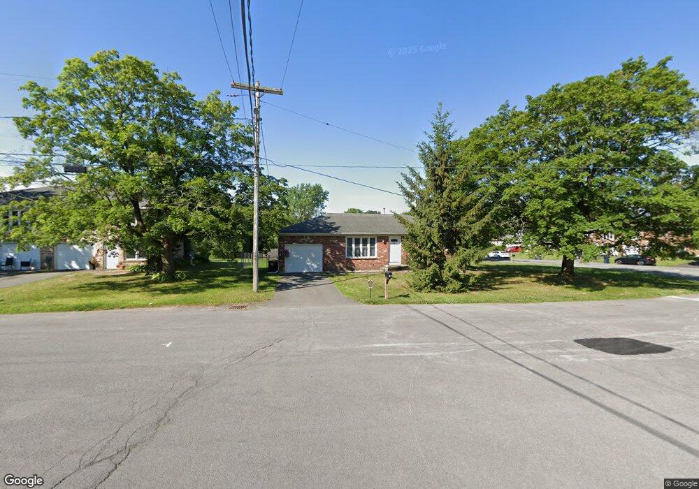 33 Swayze Dr unit A, Latham, NY 12110 - photo 1