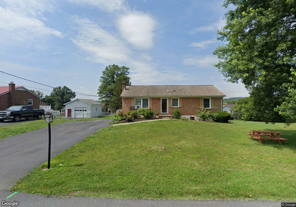 256 Skyview Cir, Verona, VA 24482 - photo 1