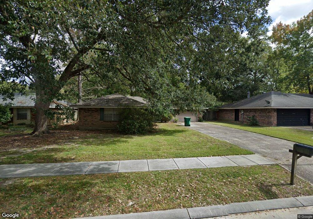 1054 Saint Peter St, Slidell, LA 70460 - photo 1