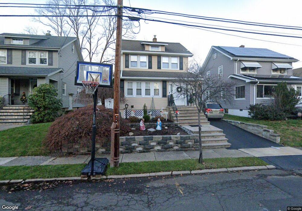 24 Beverly Rd, Oradell, NJ 07649 - photo 1