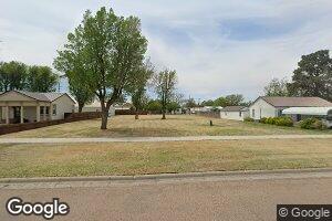 1039 S Jackson St, Hugoton, KS 67951