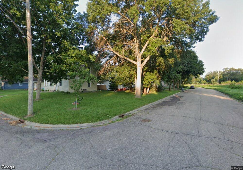 511 W 3rd St, Mankato, MN 56001 - photo 1