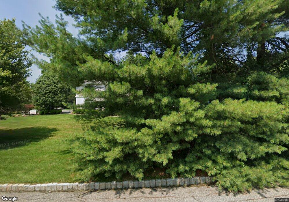 7 Strawberry Ln, Upper Saddle River, NJ 07458 - photo 1