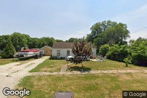 220 E Thomas St, Toulon, IL 61483