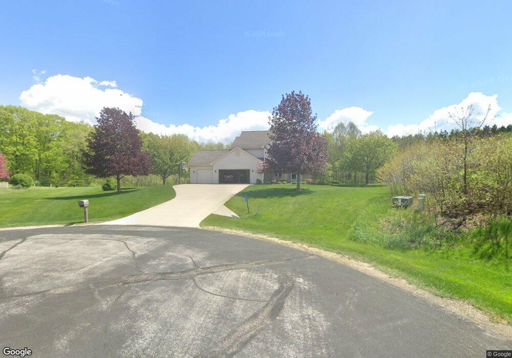 4673 Pleasant Heights Place, West Bend, WI 53090 - photo 1