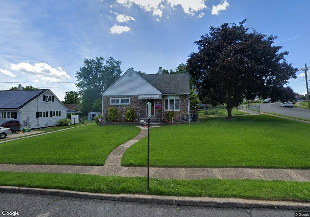 133 Patricia Ln, Runnemede, NJ 08078 - photo 1