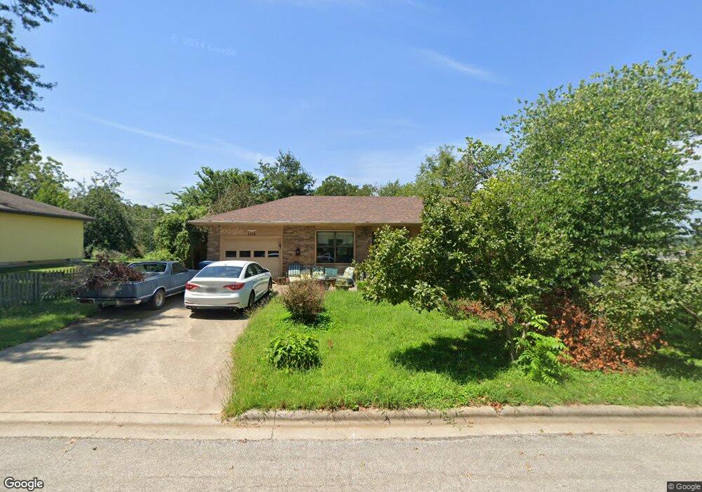 1113 Rainbow St, Nixa, MO 65714 - photo 1