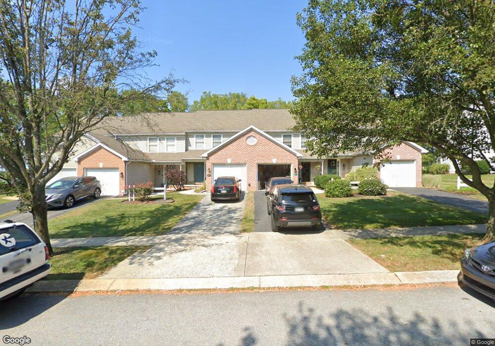 4079 Buttonwood Dr, Mount Joy, PA 17552 - photo 1