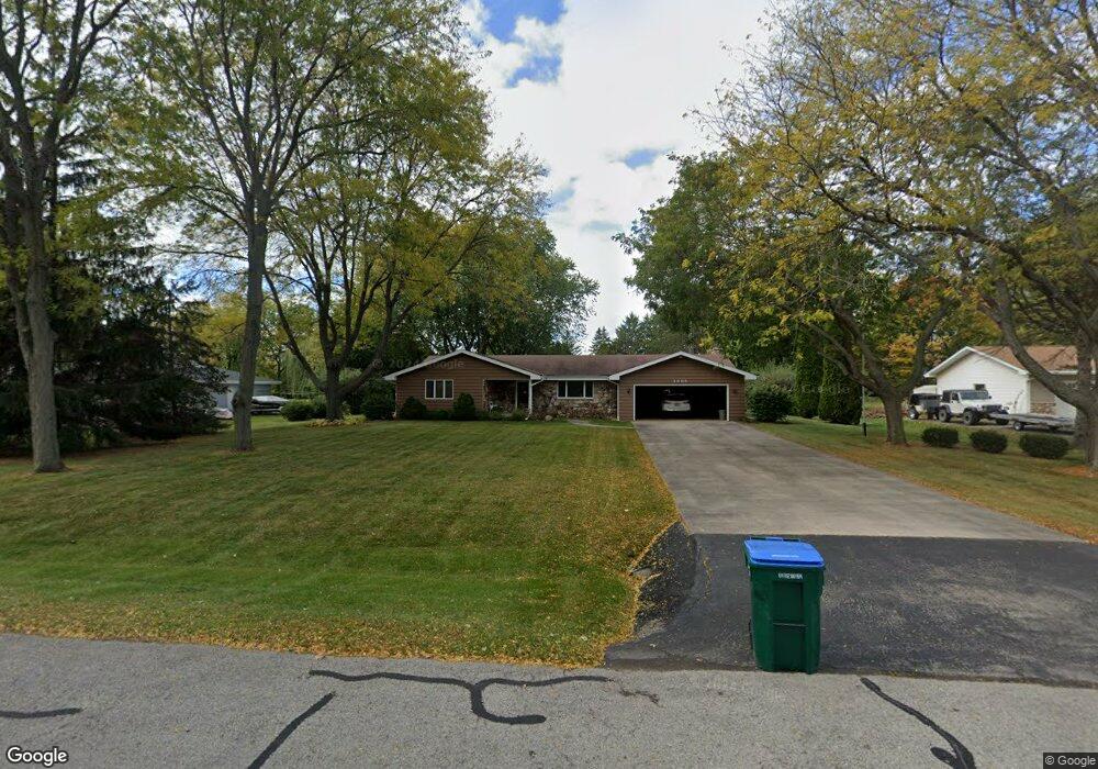 3005 N Abendroth St, Appleton, WI 54914 - photo 1