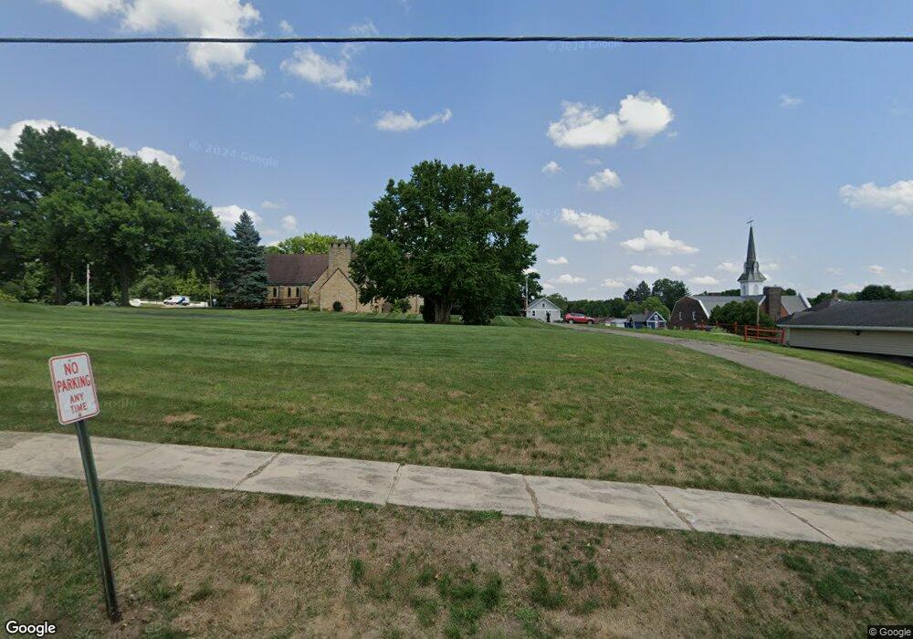 124 N Wood St, Loudonville, OH 44842 - photo 1