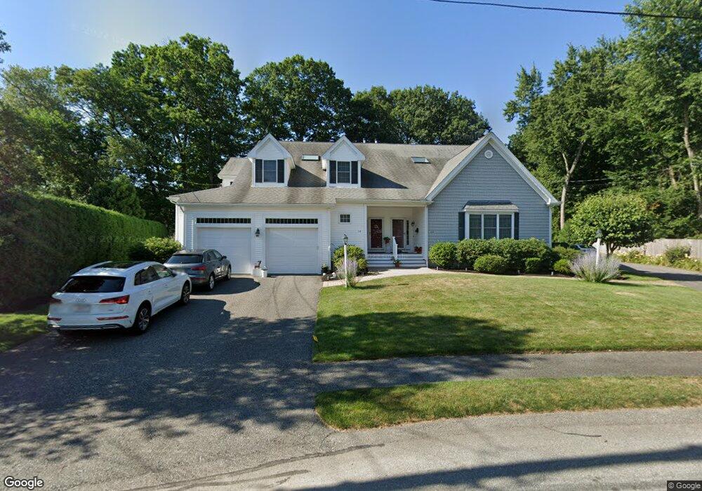 114 Jarvis Cir unit 2, Needham, MA 02492 - photo 1