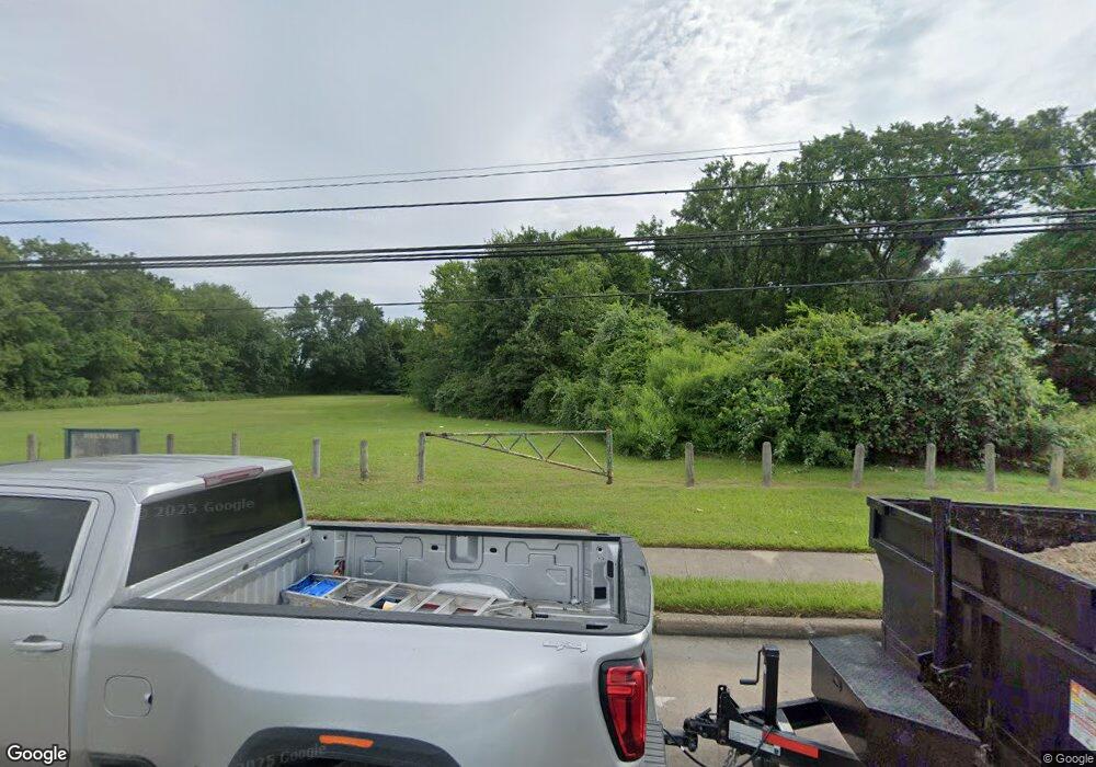 6460 Pinemont Dr, Houston, TX 77092 - photo 1