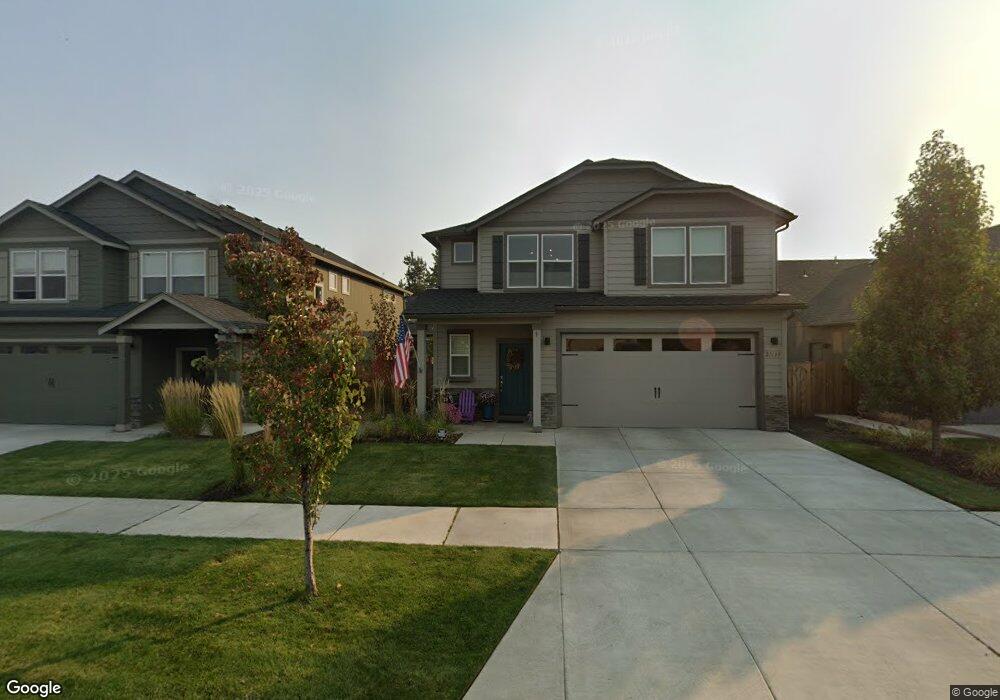 61828 Pettigrew Rd, Bend, OR 97702 - photo 1