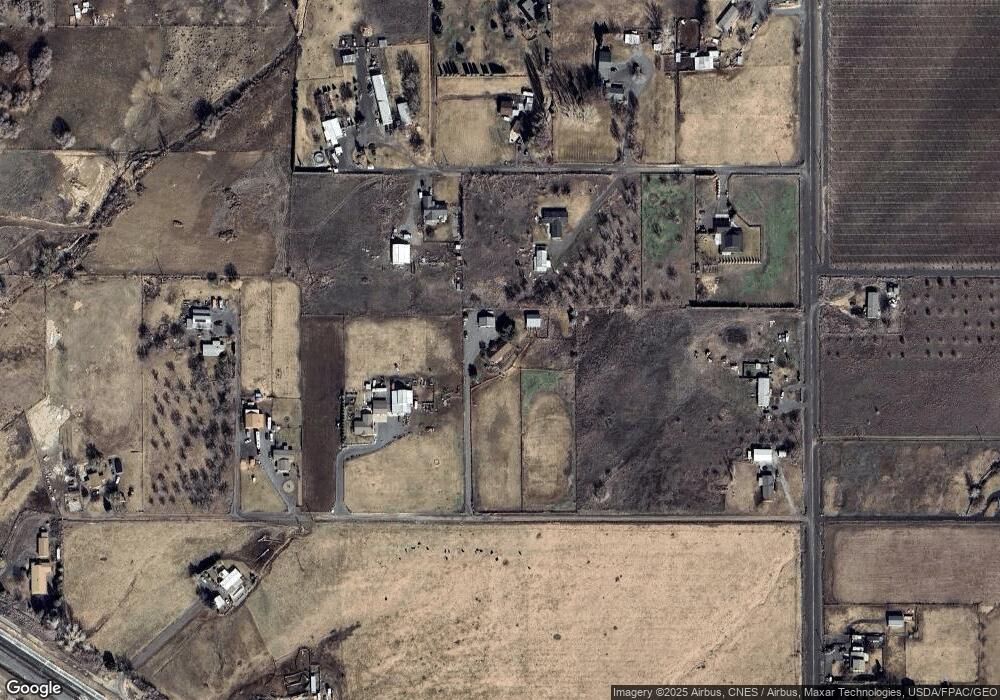 171 Critter Way, Moxee, WA 98936 - photo 1