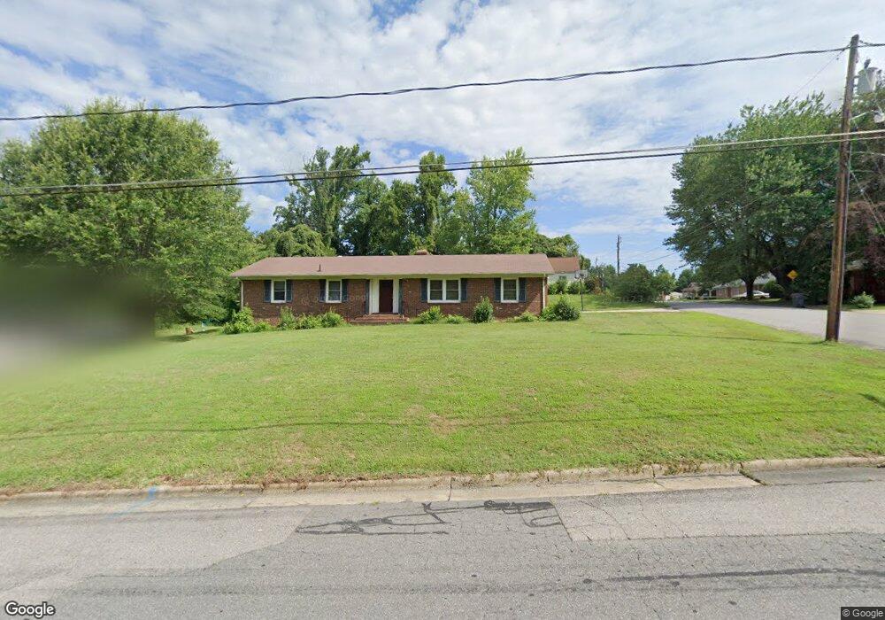 545 E Morehead St, Reidsville, NC 27320 - photo 1