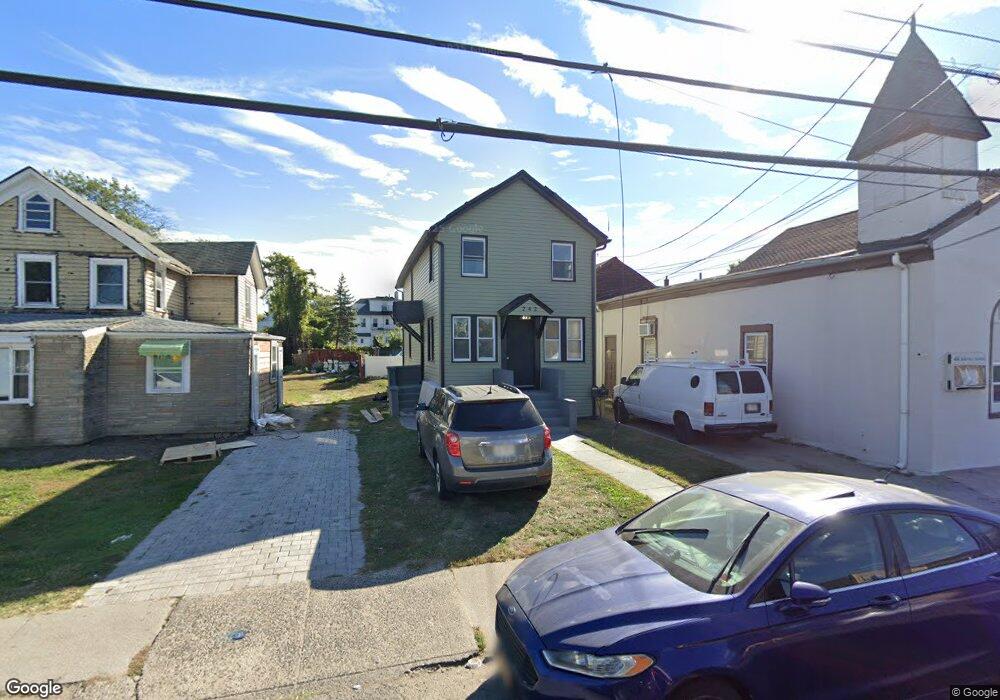 242 Lawrence Ave, Lawrence, NY 11559 - photo 1