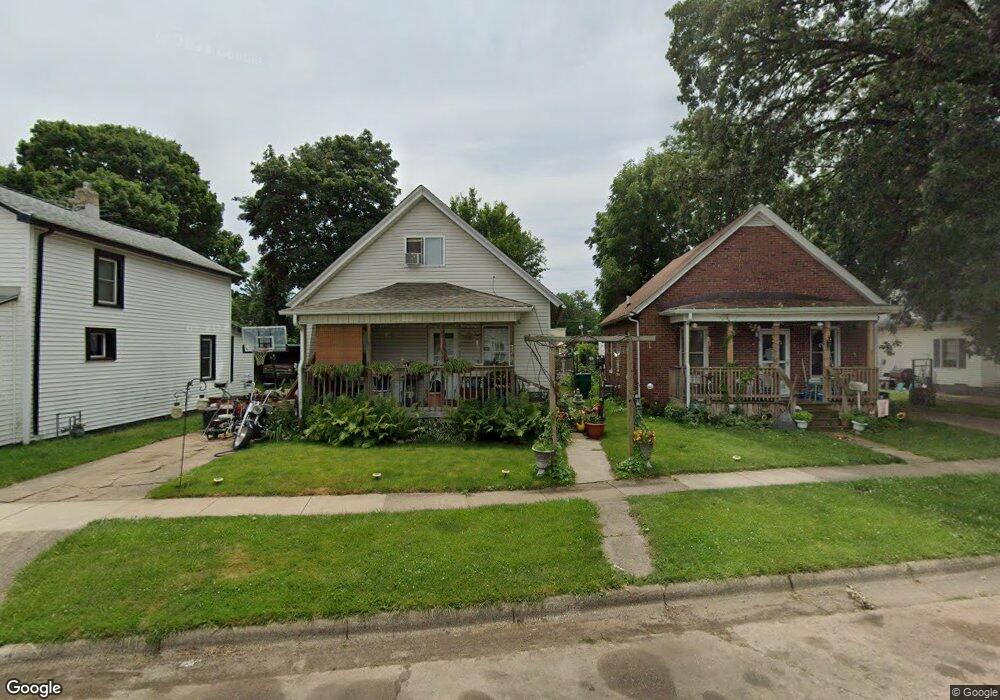 324 Grove St, La Porte, IN 46350 - photo 1