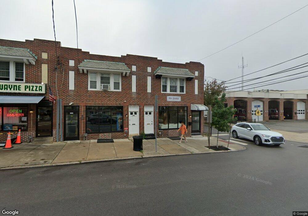 113 S Wayne Ave, Wayne, PA 19087 - photo 1