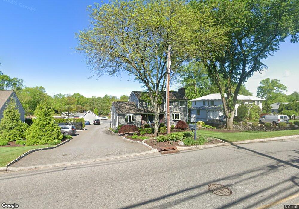 257 Newark Pompton Turnpike, Wayne, NJ 07470 - photo 1