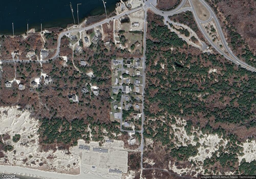 16 Deacon Rd, Westport Point, MA 02791 - photo 1