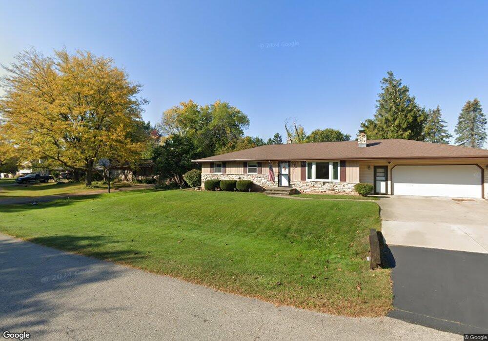 3431 N Northridge Ln, Appleton, WI 54914 - photo 1