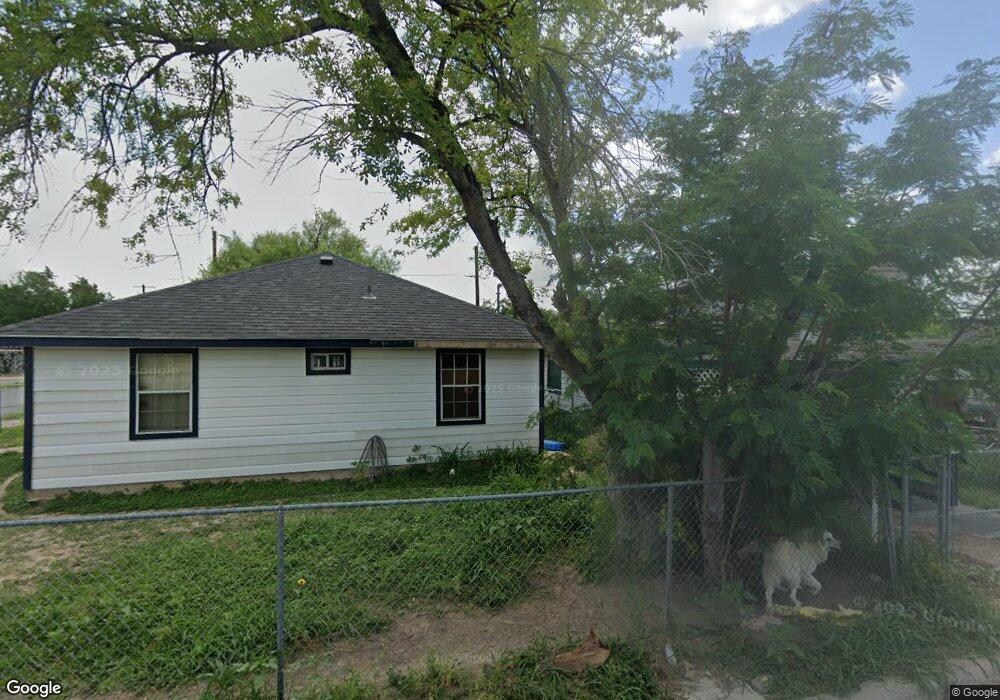 742 N Elm St, Pharr, TX 78577 - photo 1