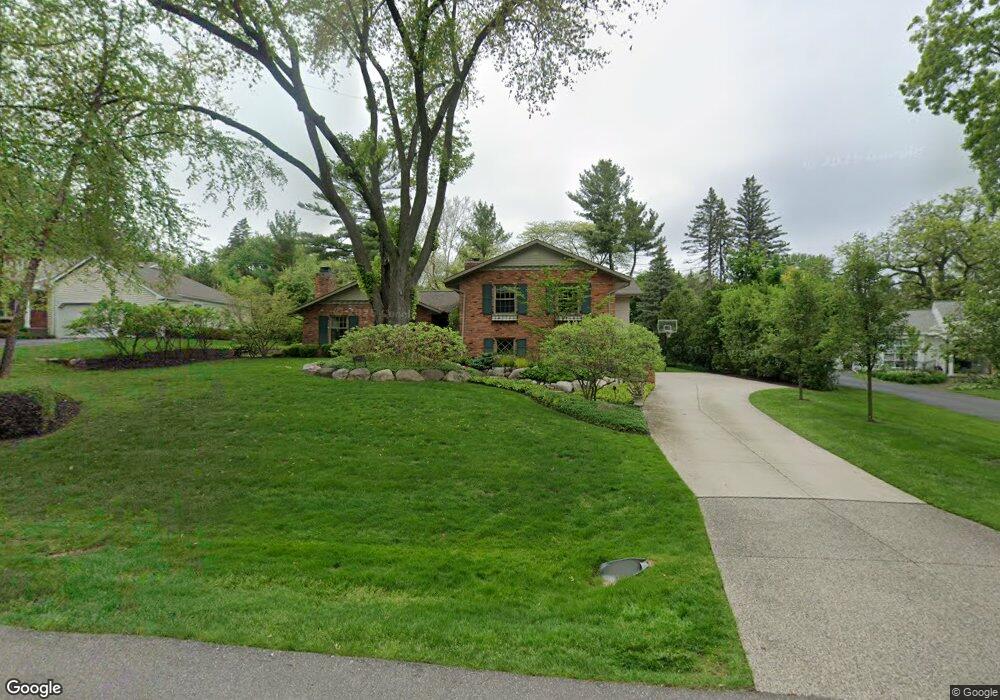 3648 Halla Ln, Bloomfield Hills, MI 48301 - photo 1