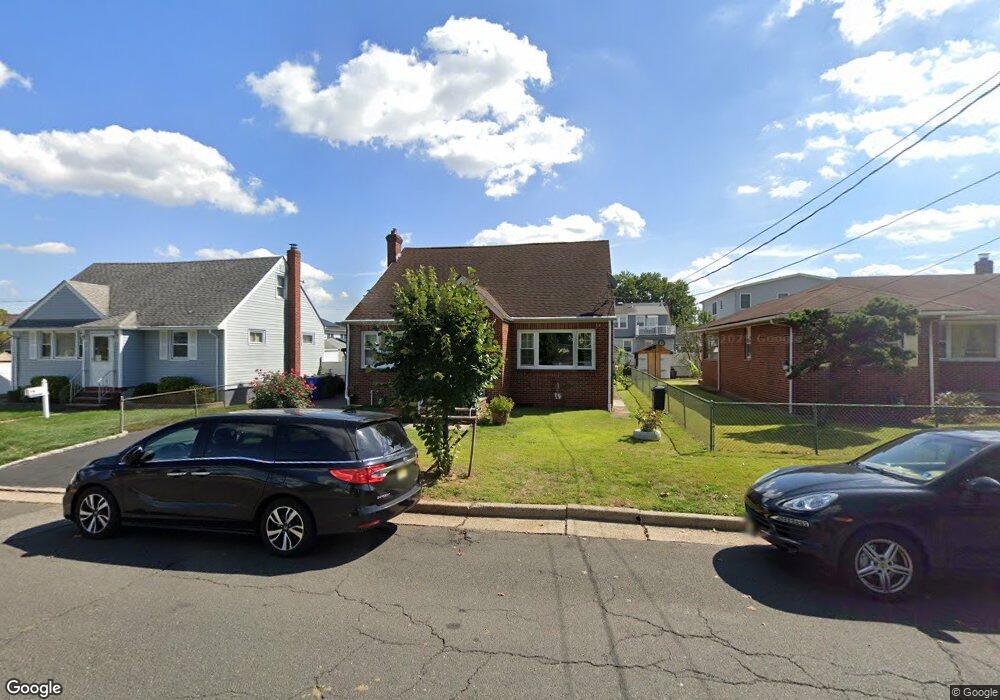 32 E 12th St, Linden, NJ 07036 - photo 1