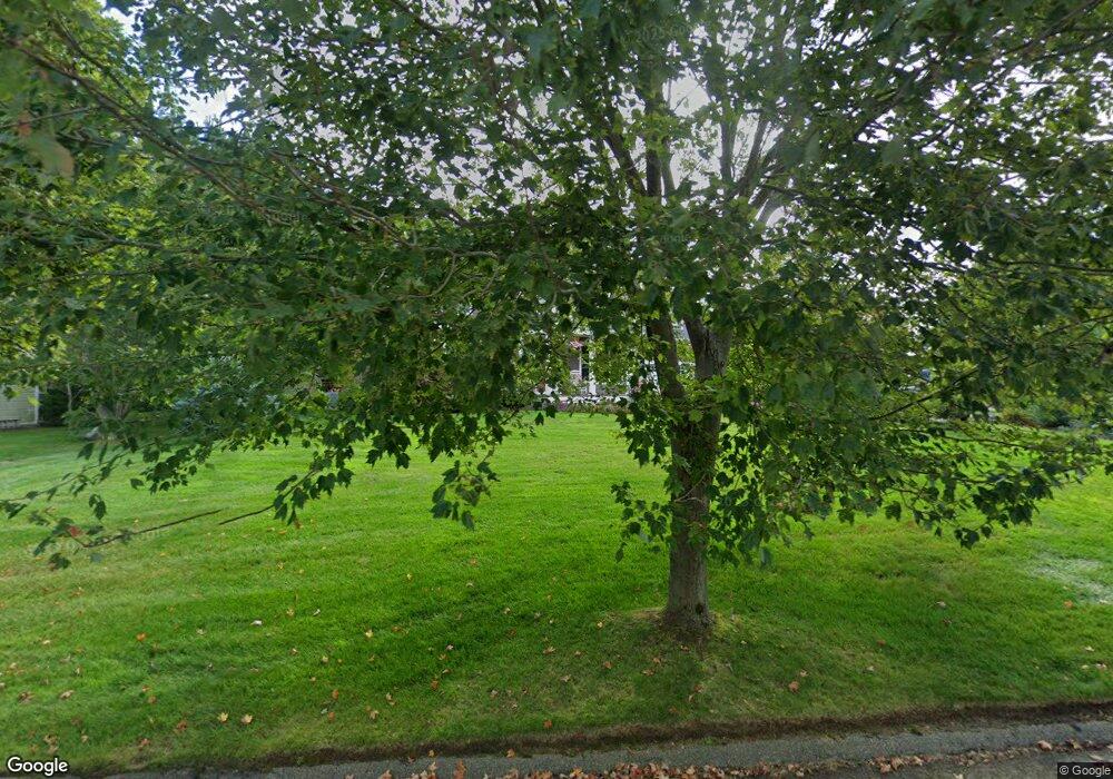 4 Fallon Rd, Pawcatuck, CT 06379 - photo 1