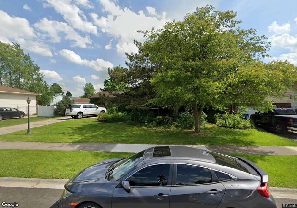 104 Ivy Ln, Dyer, IN 46311 - photo 1