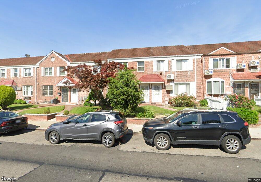 7523 Utopia Pkwy, Fresh Meadows, NY 11366 - photo 1