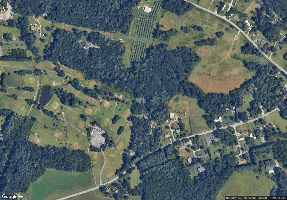 132 Tee Off Ln, Hendersonville, NC 28792 - photo 1