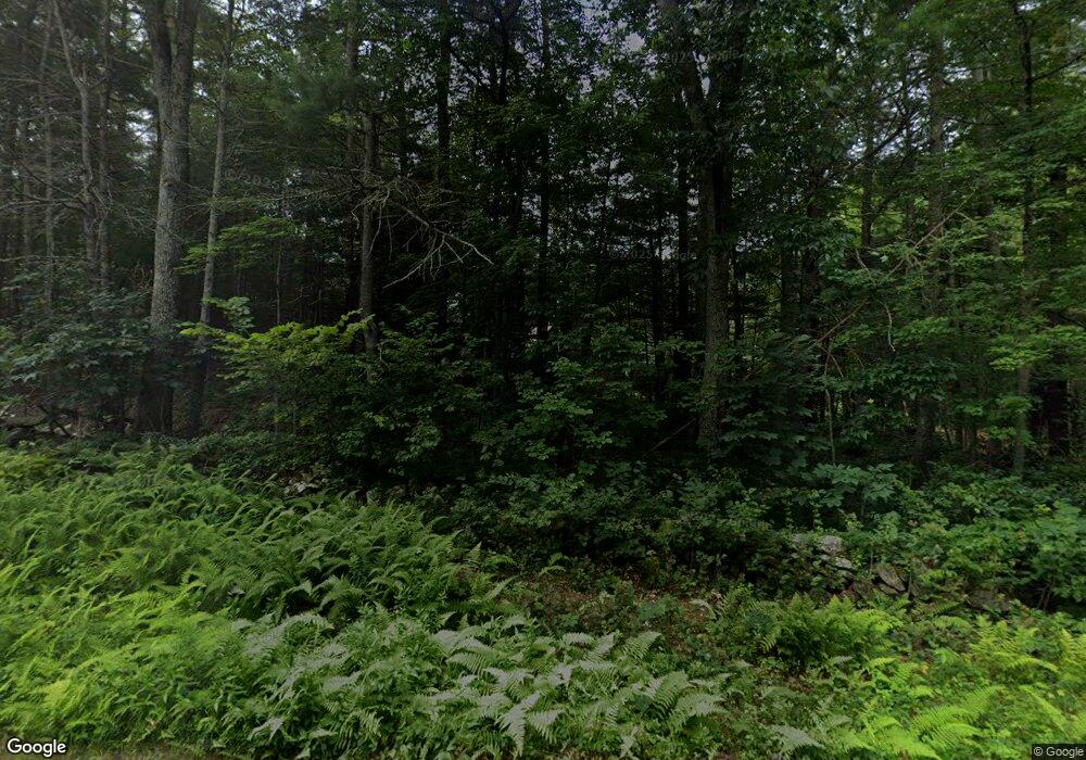 723 Five Mile River Rd, Putnam, CT 06260 - photo 1