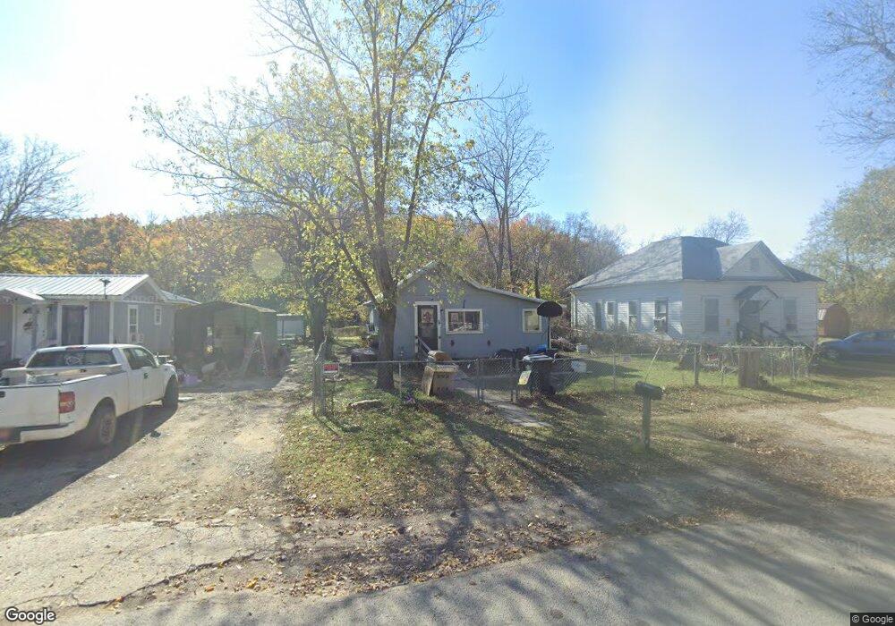 1309 W Moore St, Henryetta, OK 74437 - photo 1