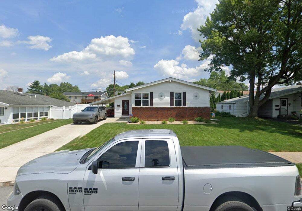 1540 Kadel Dr, Bethlehem, PA 18018 - photo 1