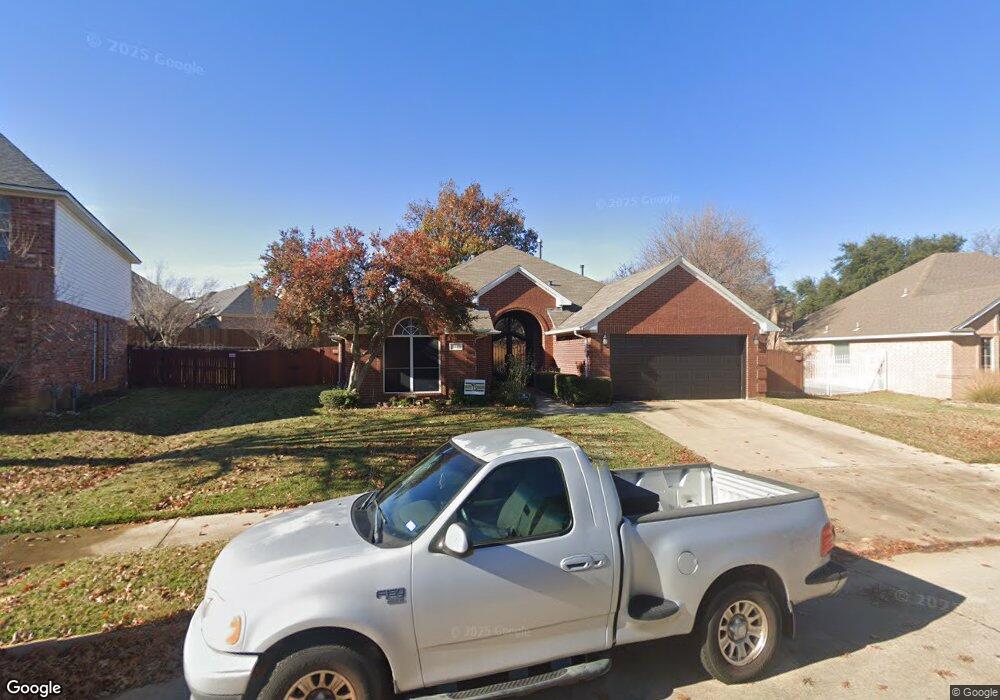 6121 Roaring Springs Dr, North Richland Hills, TX 76180 - photo 1