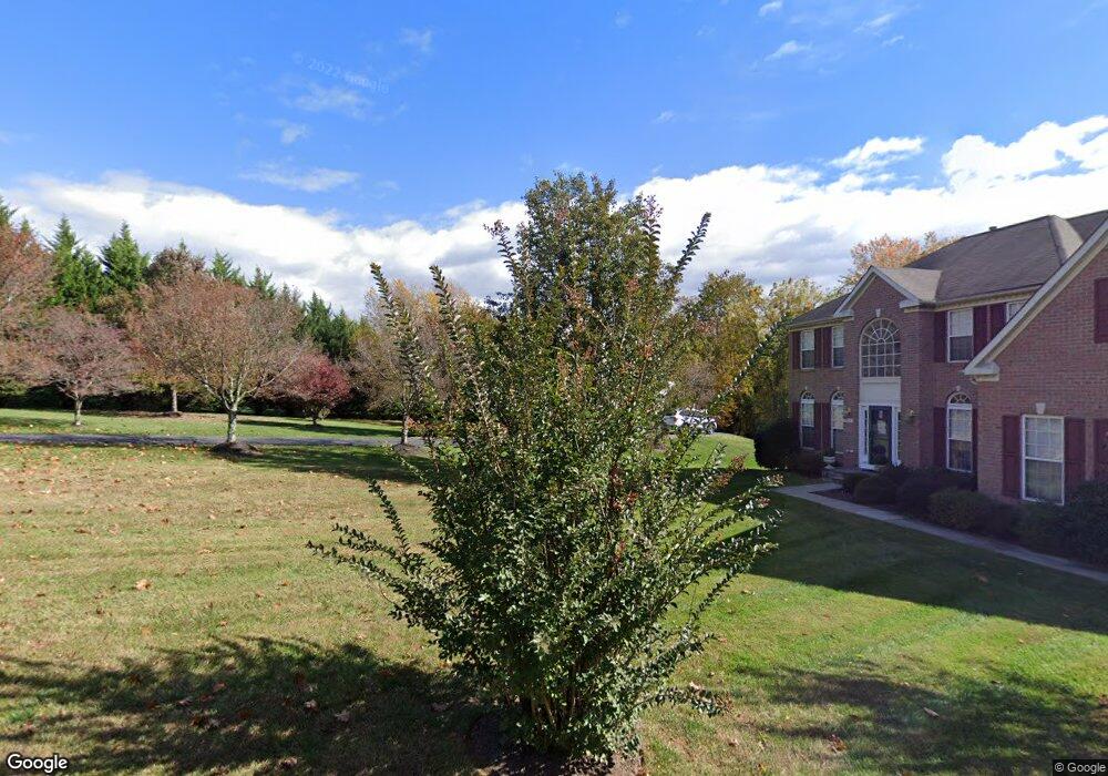 633 Volkl Dr, Sykesville, MD 21784 - photo 1