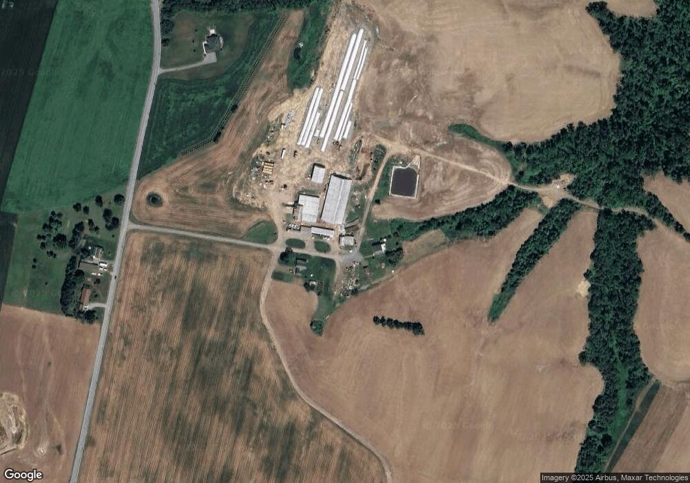 8174 Warm Spring Rd, Greencastle, PA 17225 - photo 1